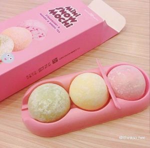 ide desain kemasan mochi